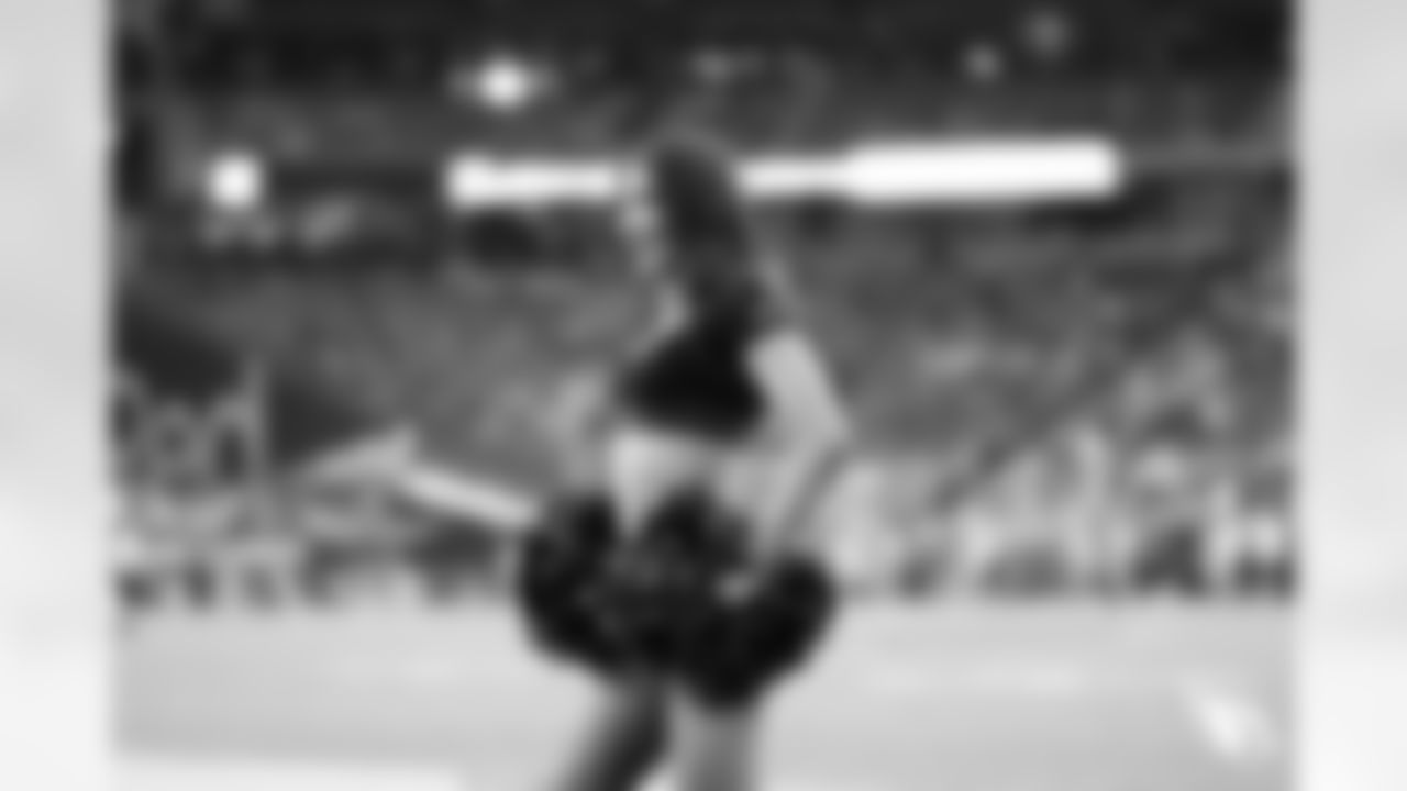 The Arizona Cardinals Cheerleaders during the Week 5 game against the Cincinnati Bengals on Sunday, Oct. 8, 2023.