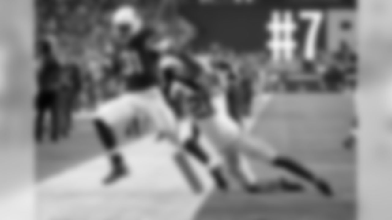 RB David Johnson scores a touchdown