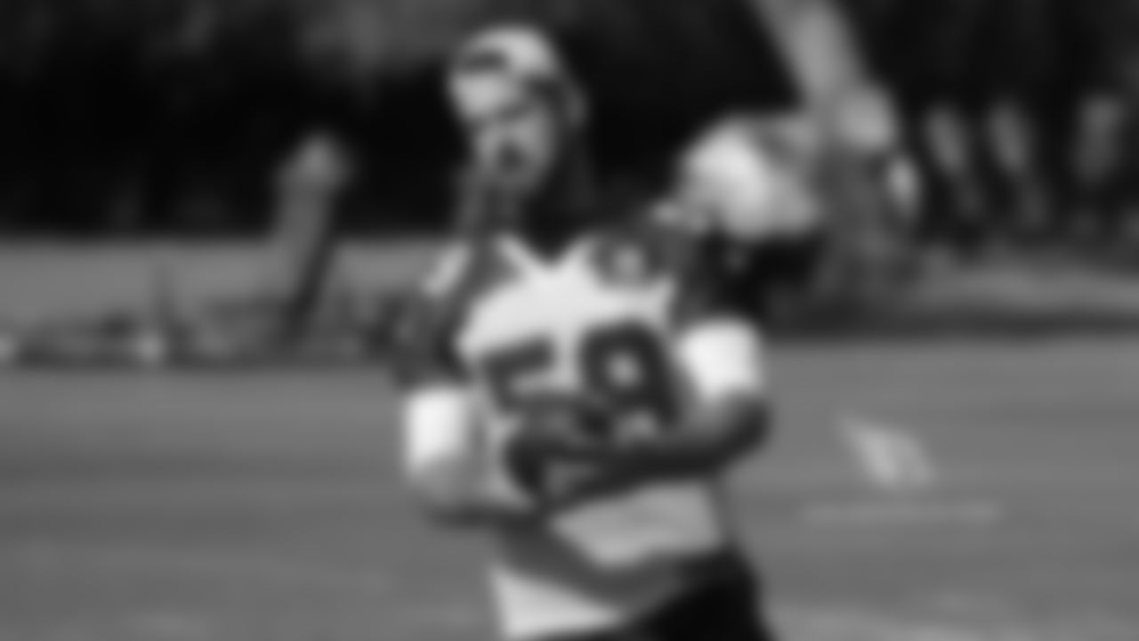 LB Joe Walker