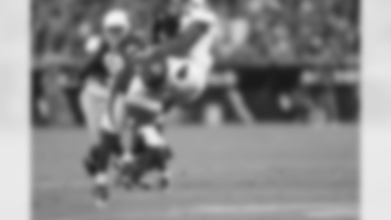 Peterson delivers a hit