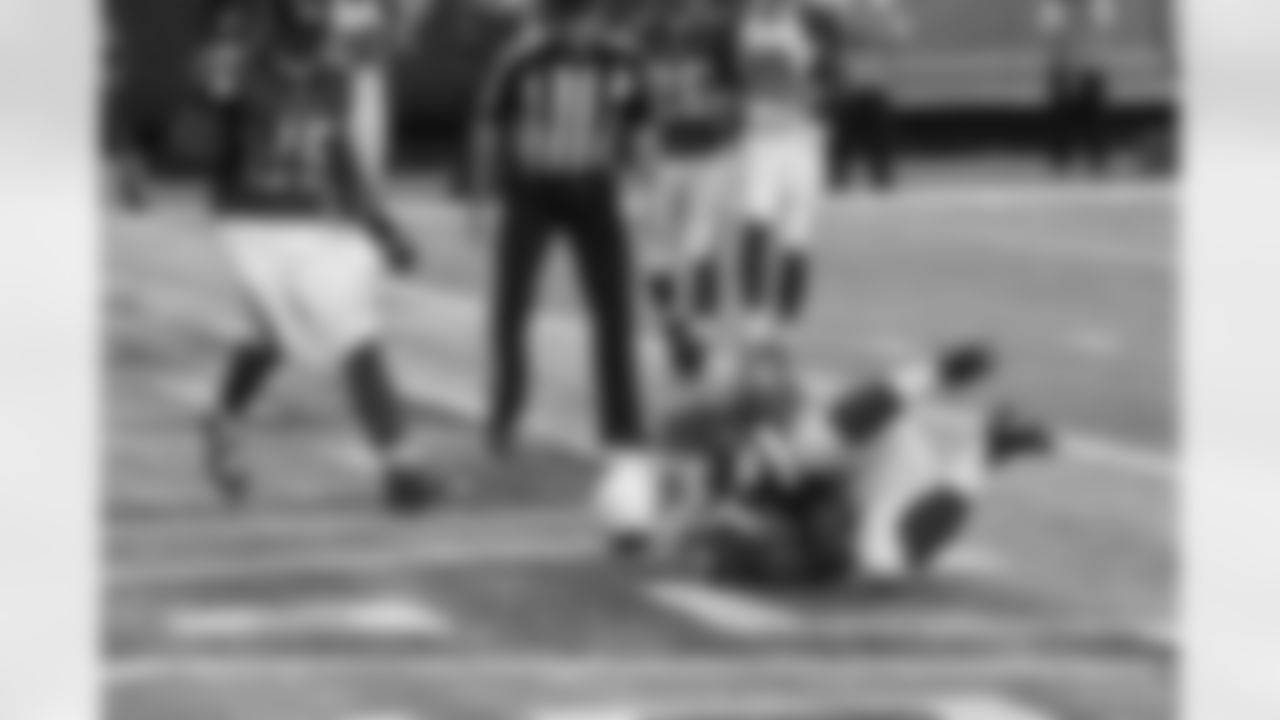 Week 13 at Falcons: RB Stepfan Taylor 3-yard pass from QB Drew Stanton