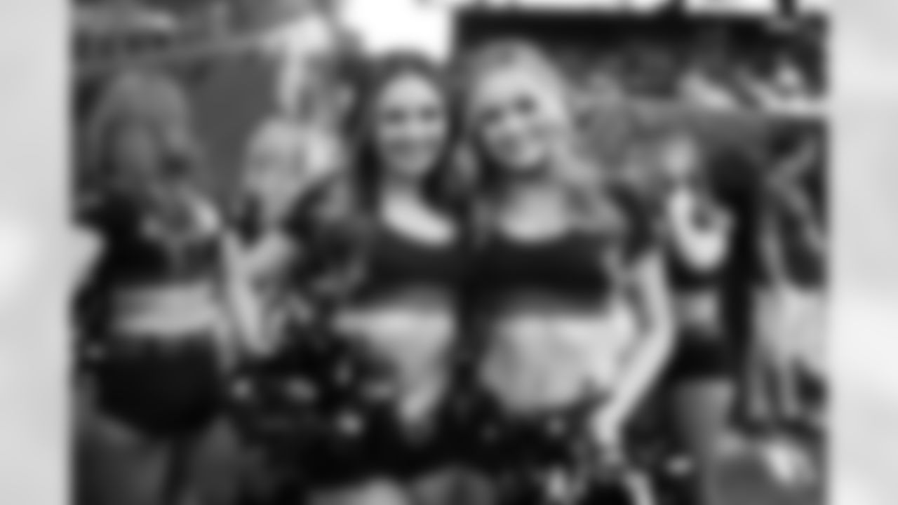 The Arizona Cardinals Cheerleaders during the Week 5 game against the Cincinnati Bengals on Sunday, Oct. 8, 2023.