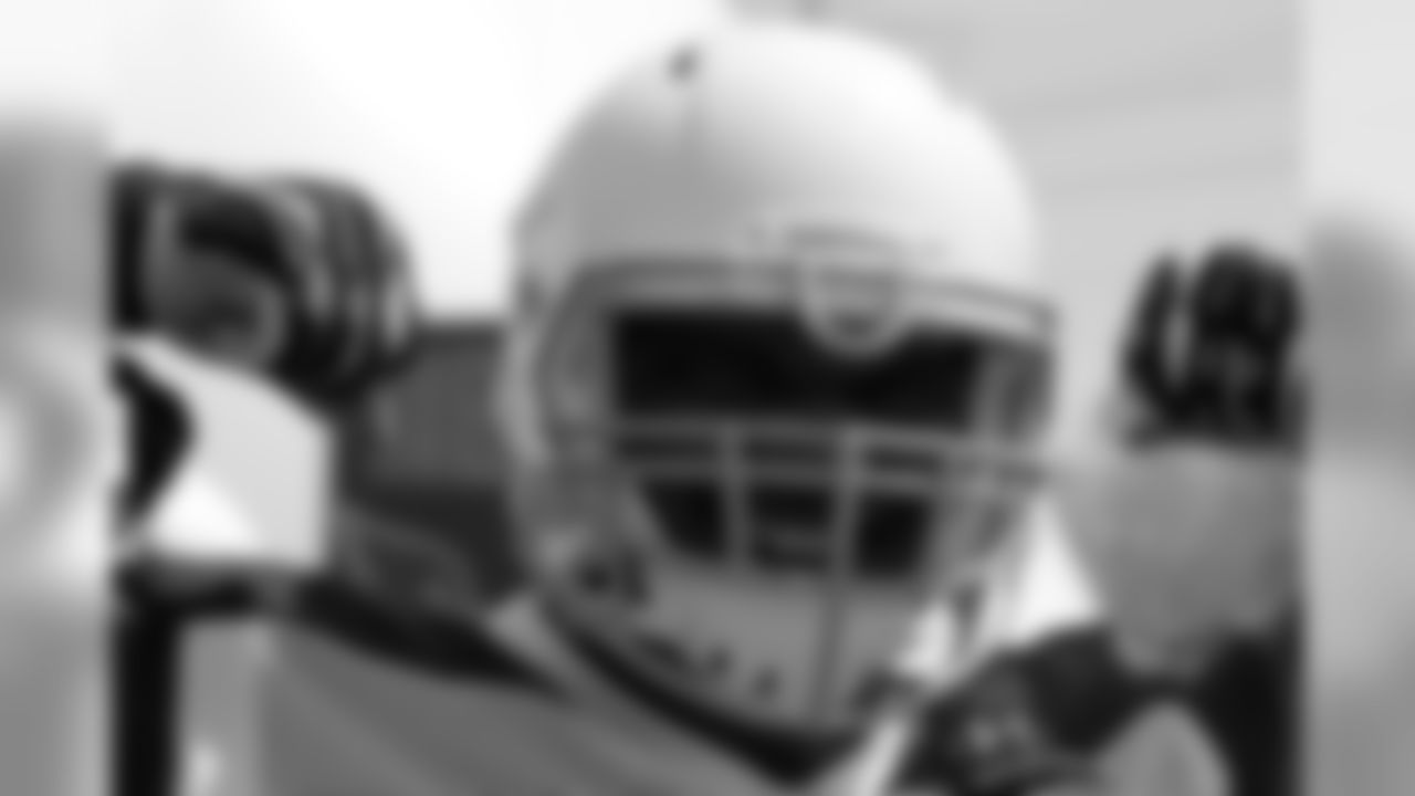 DE Calais Campbell