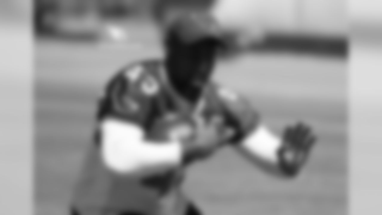 LB Haason Reddick