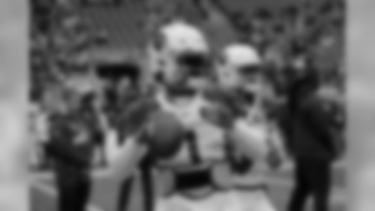 Cardinals quarterback Kyler Murray passes during warmups before the game against the Seahawks.