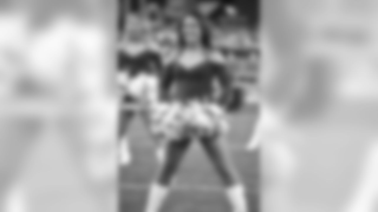 Images of the Cardinals cheerleaders during the Week 16 matchup at State Farm Stadium
