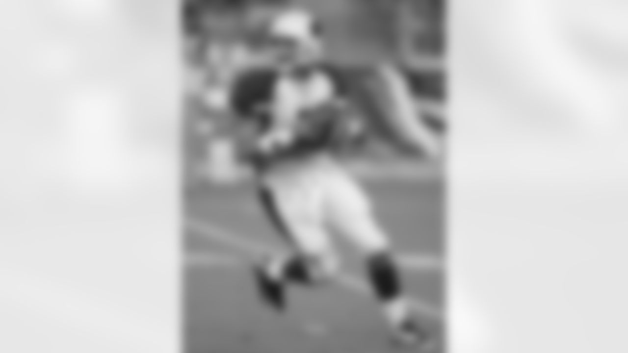 QB Matt Leinart