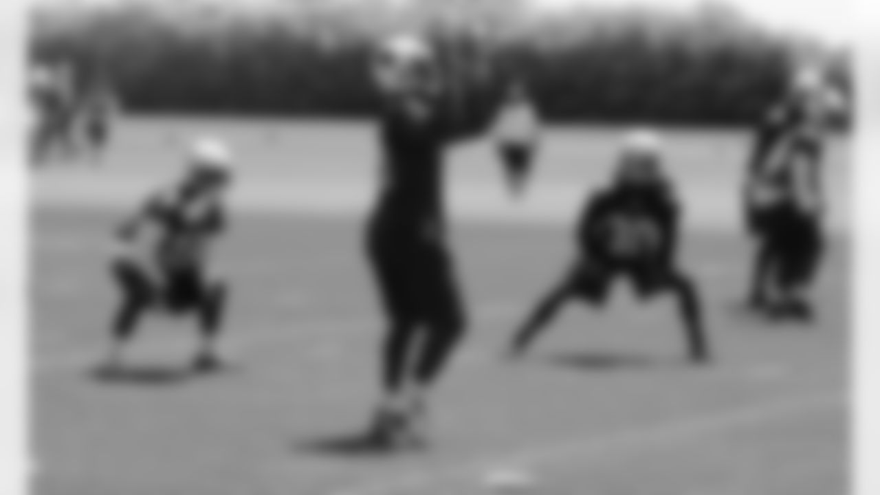 DBs work on hand-eye coordination