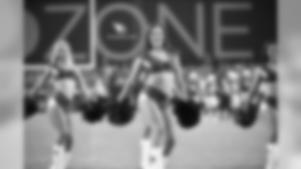 CheerBroncos7