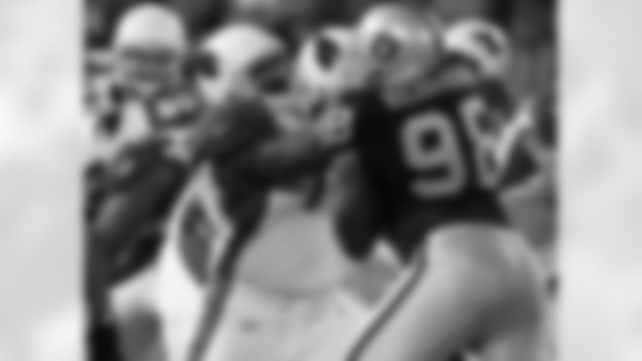 Tackle Levi Brown