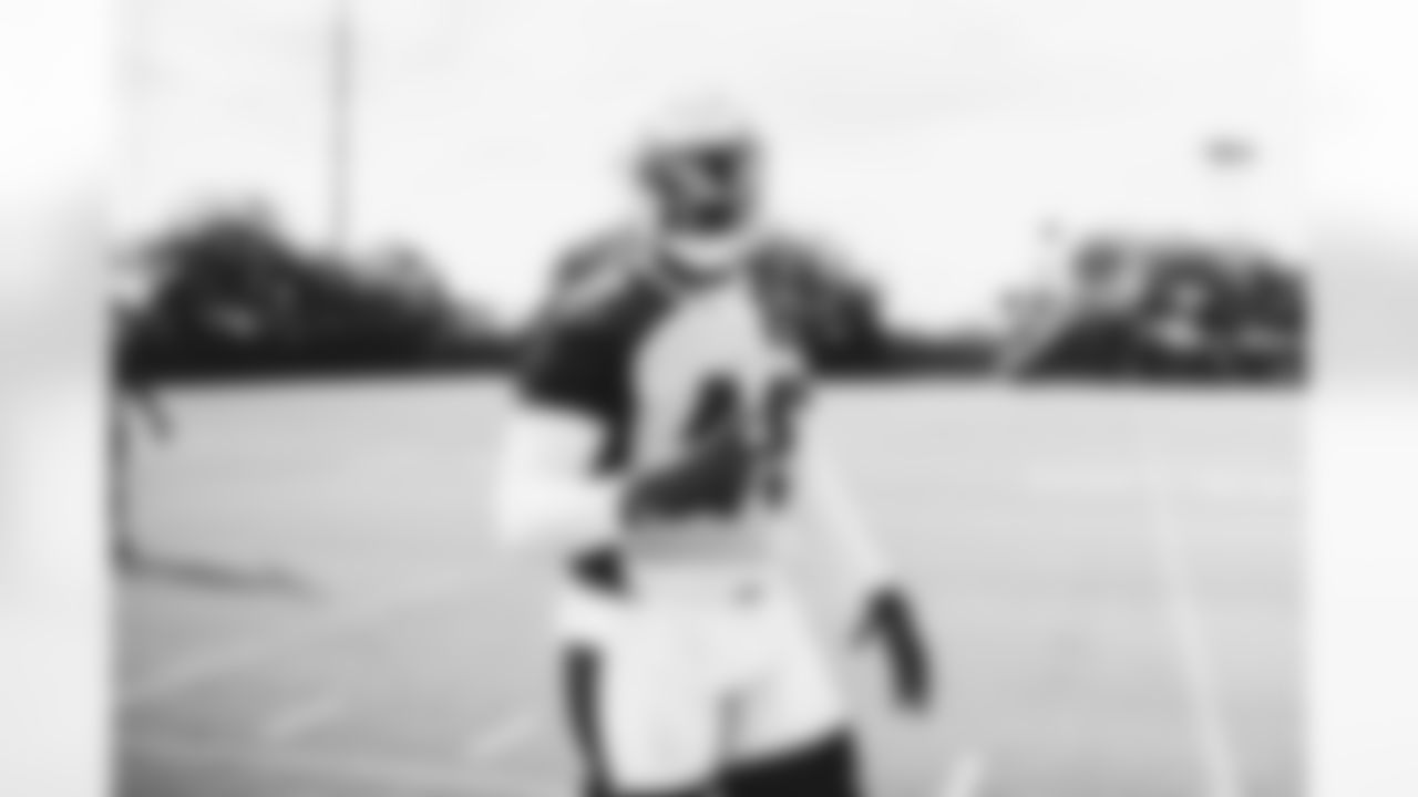 OLB Ron'Dell Carter