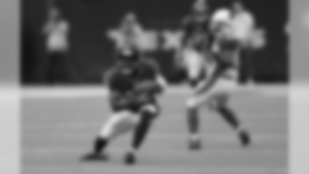 S Andre Hal intercepts a pass from Blaine Gabbert late in the game