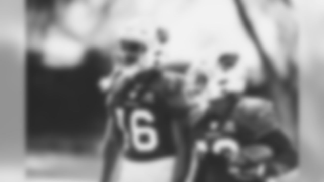 WR Trent Sherfield