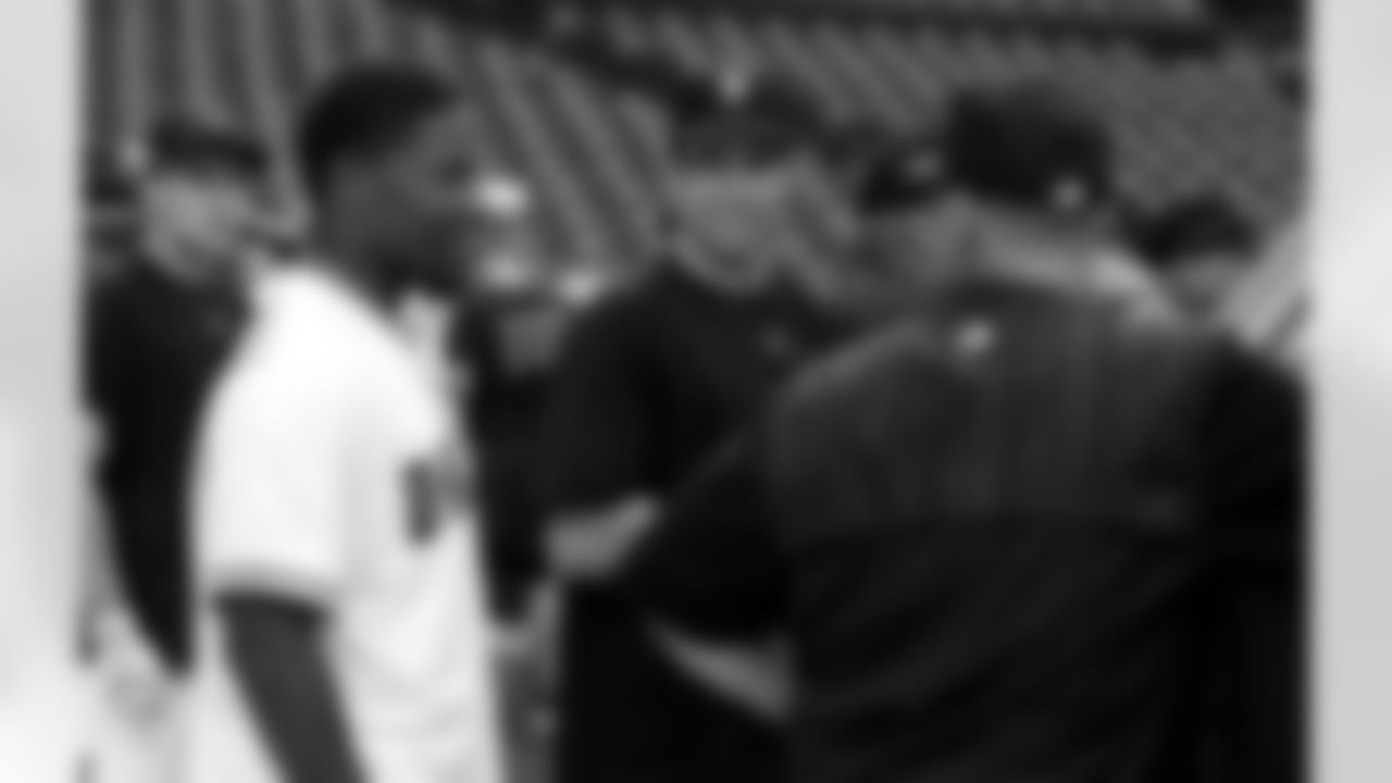 David Johnson talks with Paul Goldschmidt