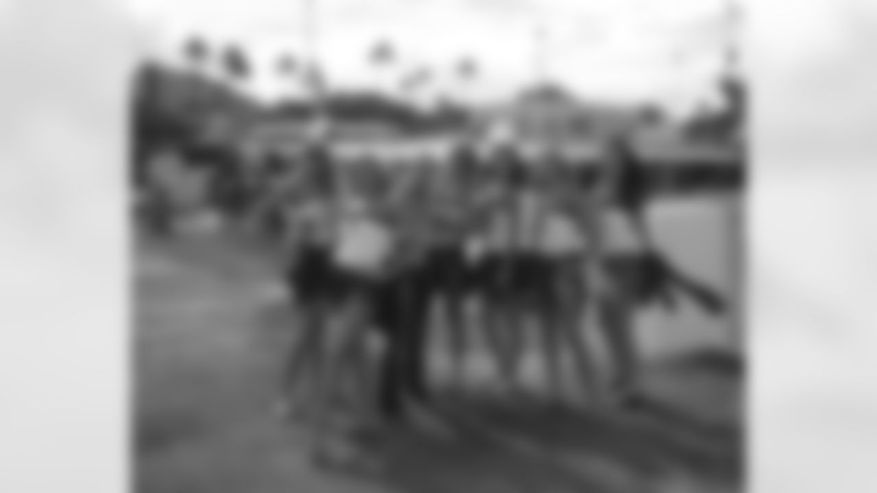 Show Team Tour