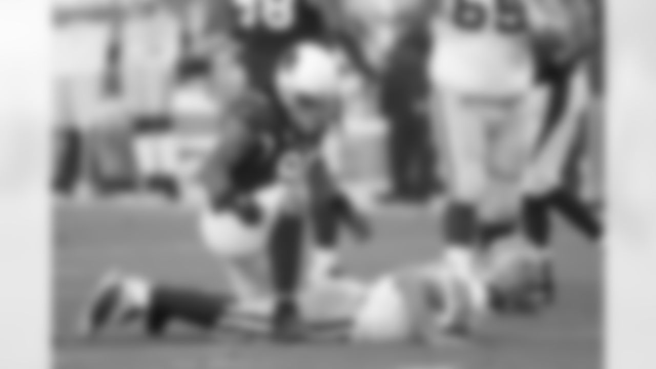 DT Darnell Dockett