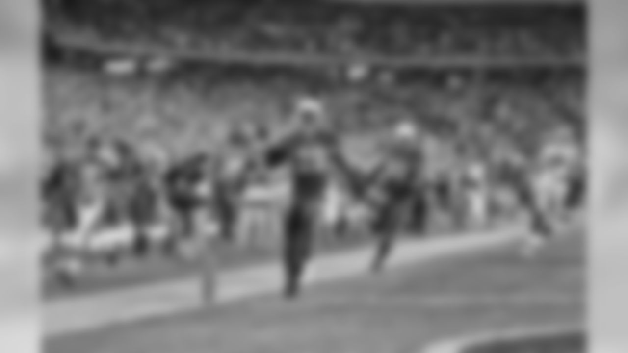 2010 vs. Cowboys: Dominique Rodgers-Cromartie scores a touchdown.