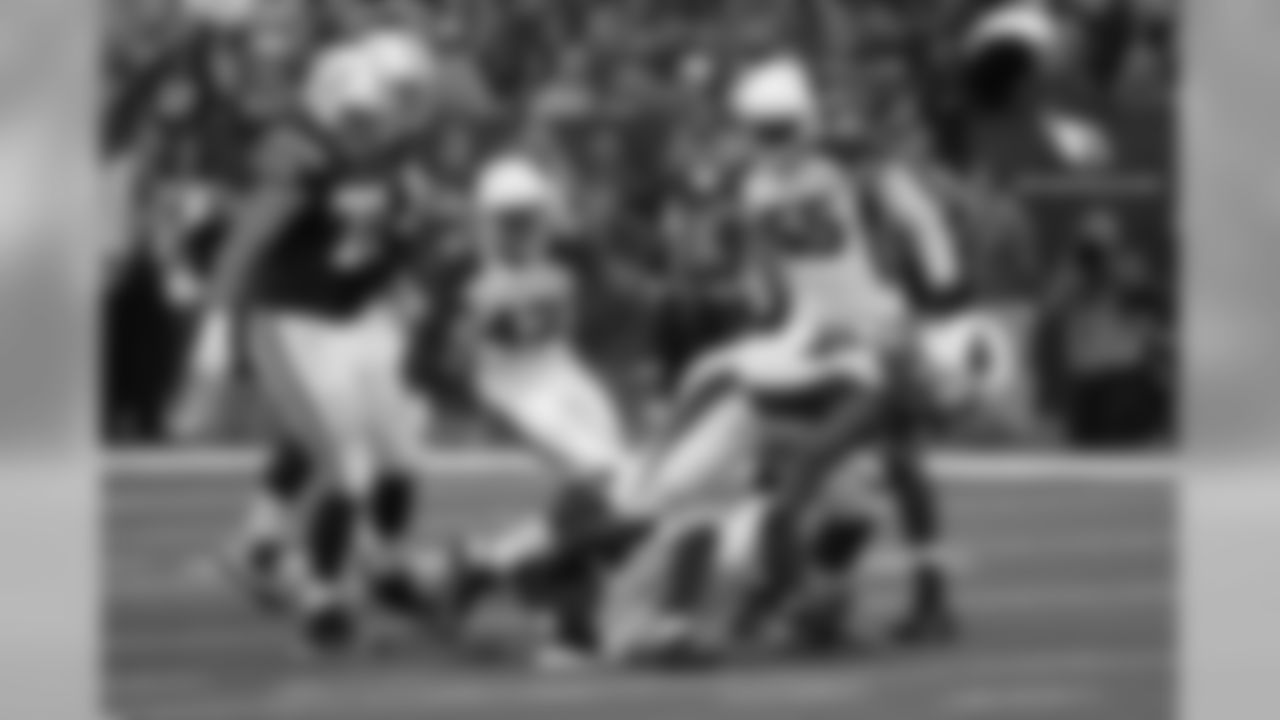 DL Xavier Williams: 25 tackles