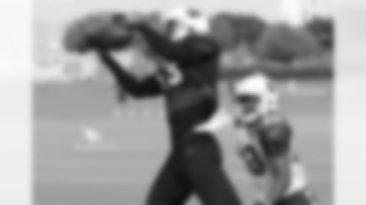 WR Jaron Brown