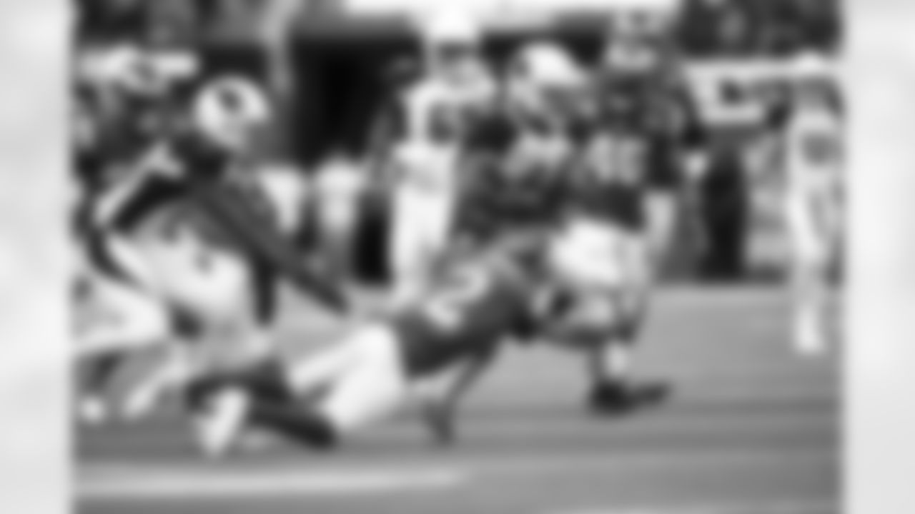 Arizona Cardinals running back James Conner (6) during the 2022 regular season game between the Arizona Cardinals and the Minnesota Vikings on Sunday, Oct. 30, 2022 in Minneapolis, MN.
