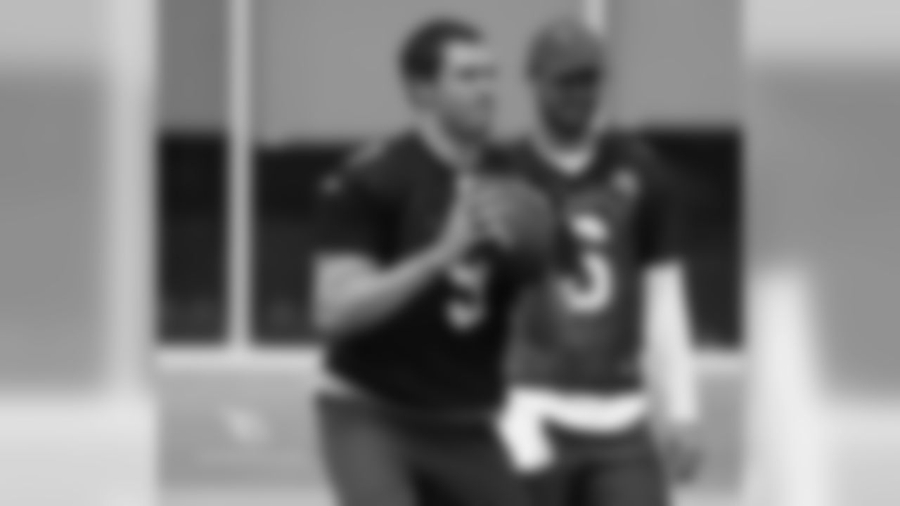 QB Sam Bradford