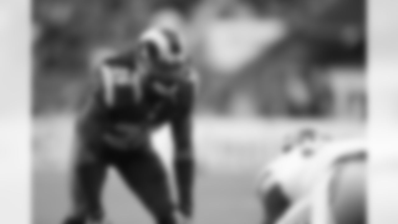LB Mark Barron