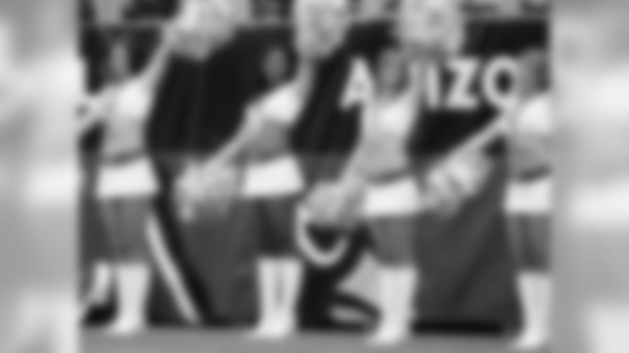 2007 Cardinals Cheerleaders at Games