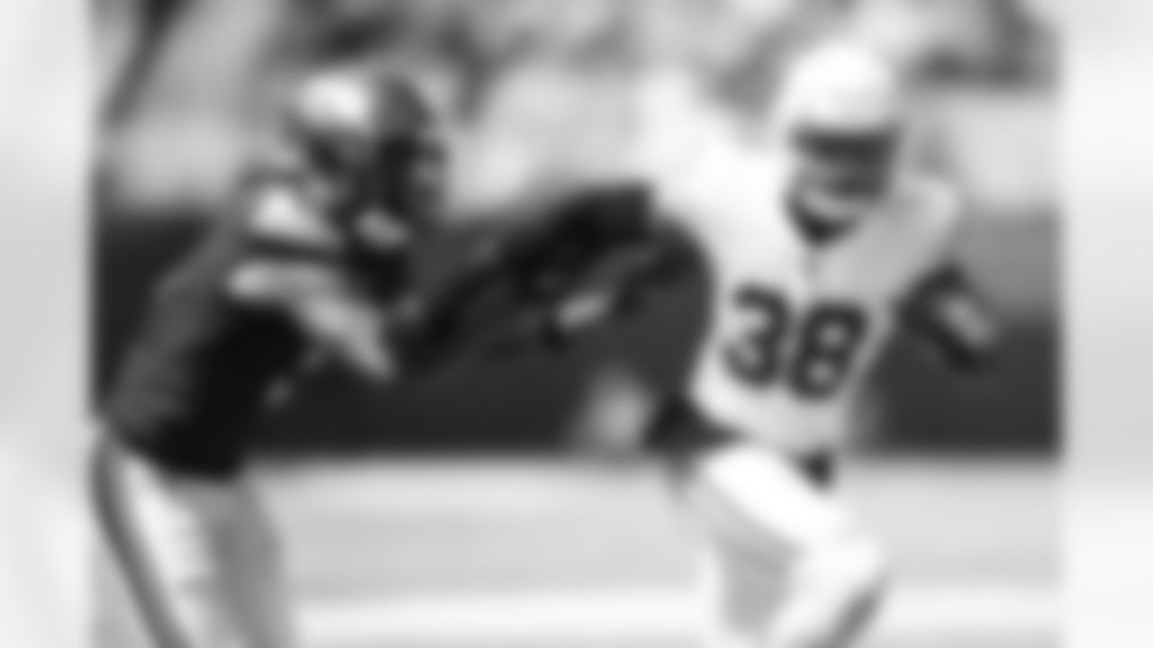 Arizona Cardinals safety Jovante Moffatt (38) during the 2023 preseason game between the Arizona Cardinals and the Minnesota Vikings on Saturday, Aug 26, 2023 in Minneapolis, MN.