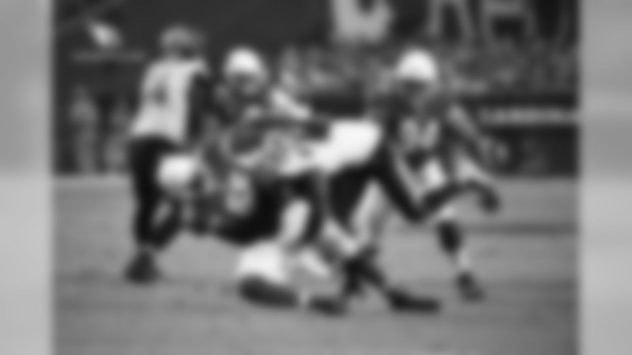 LB Chandler Jones: 68 tackles