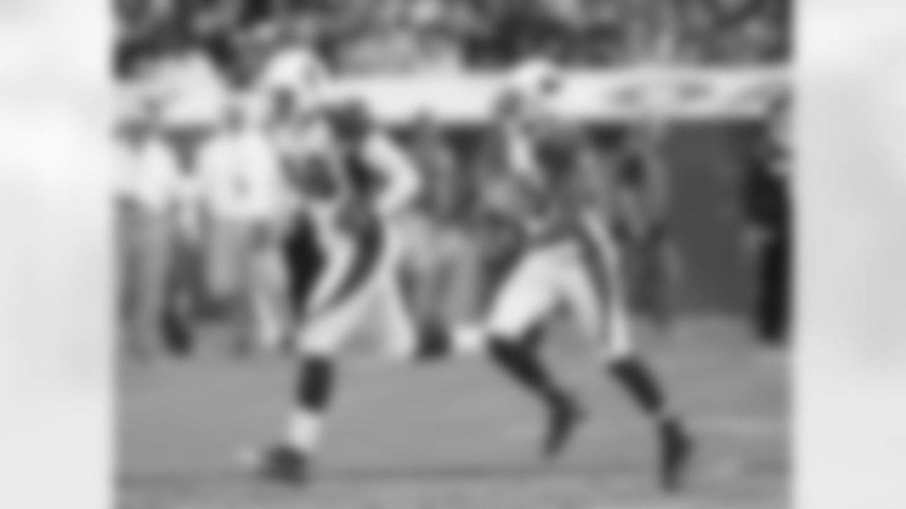 LB Karlos Dansby