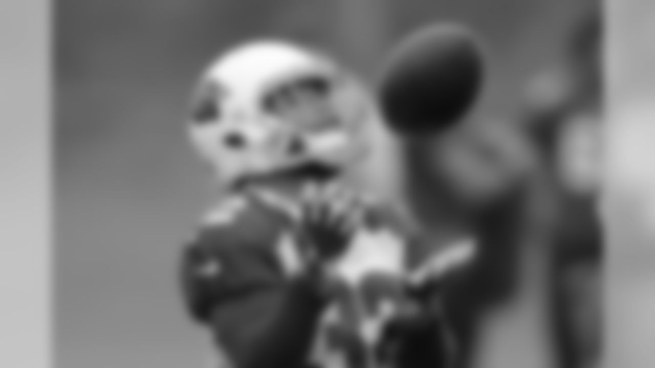 S Tyrann Mathieu catches a punt