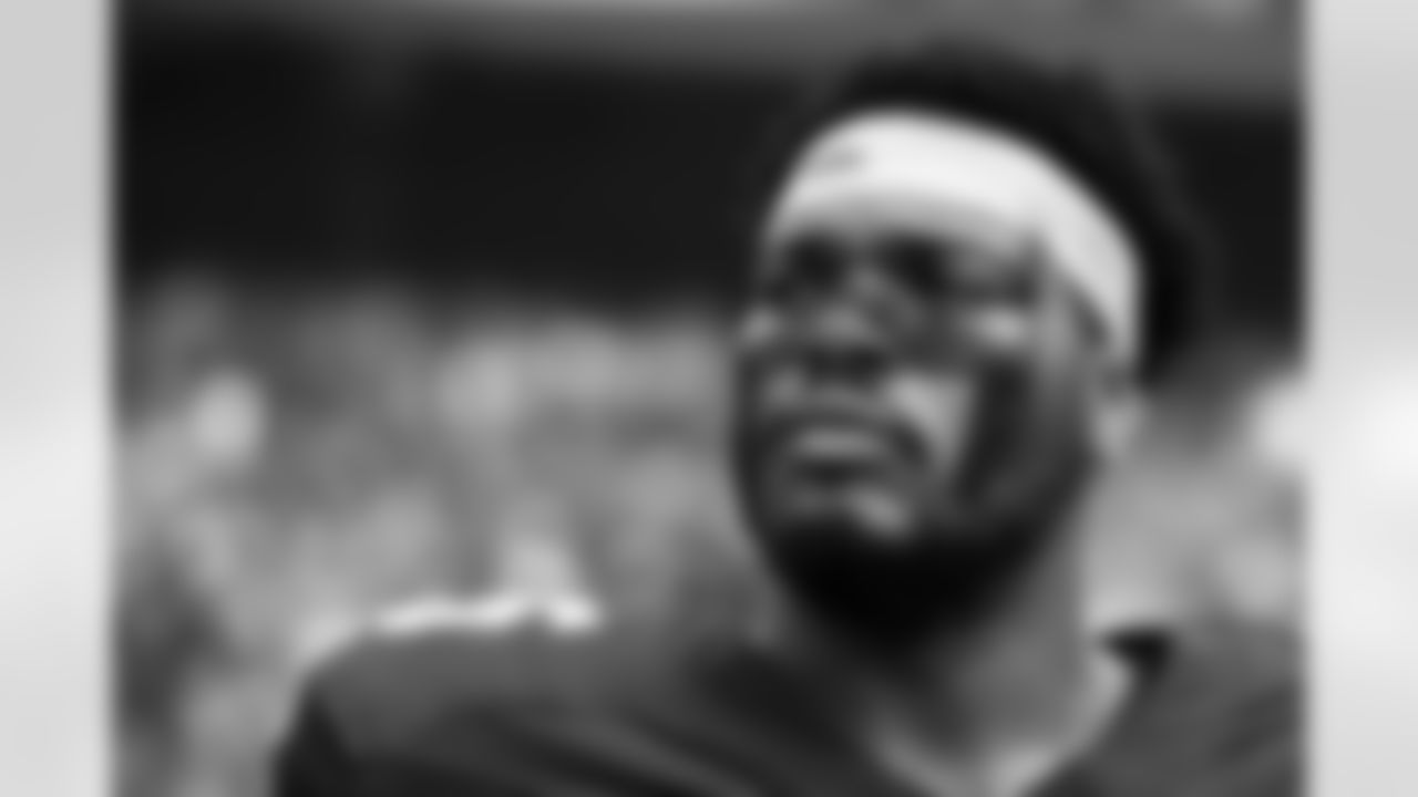 Arizona Cardinals offensive lineman Elijah Wilkinson (65) during the Week 1 regular season game between the Arizona Cardinals and the Washington Commanders on Sunday, Sep 10, 2023 in Landover, MD.