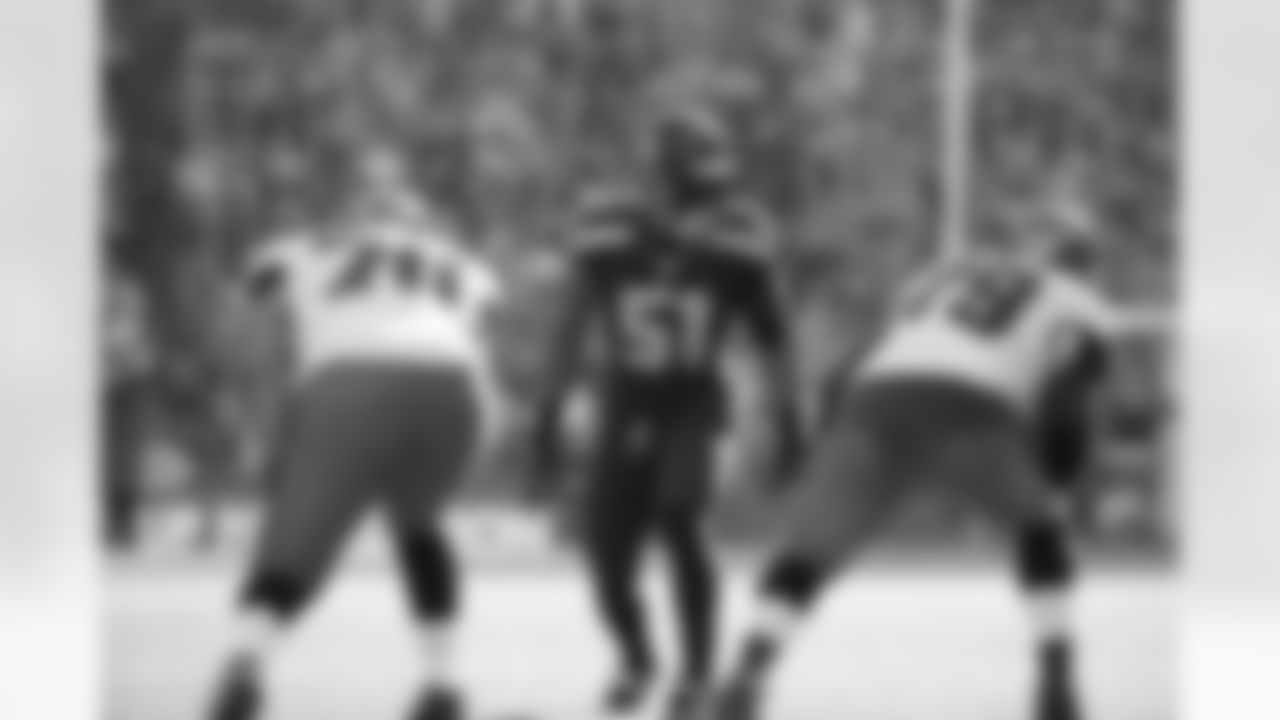 LB Bruce Irvin