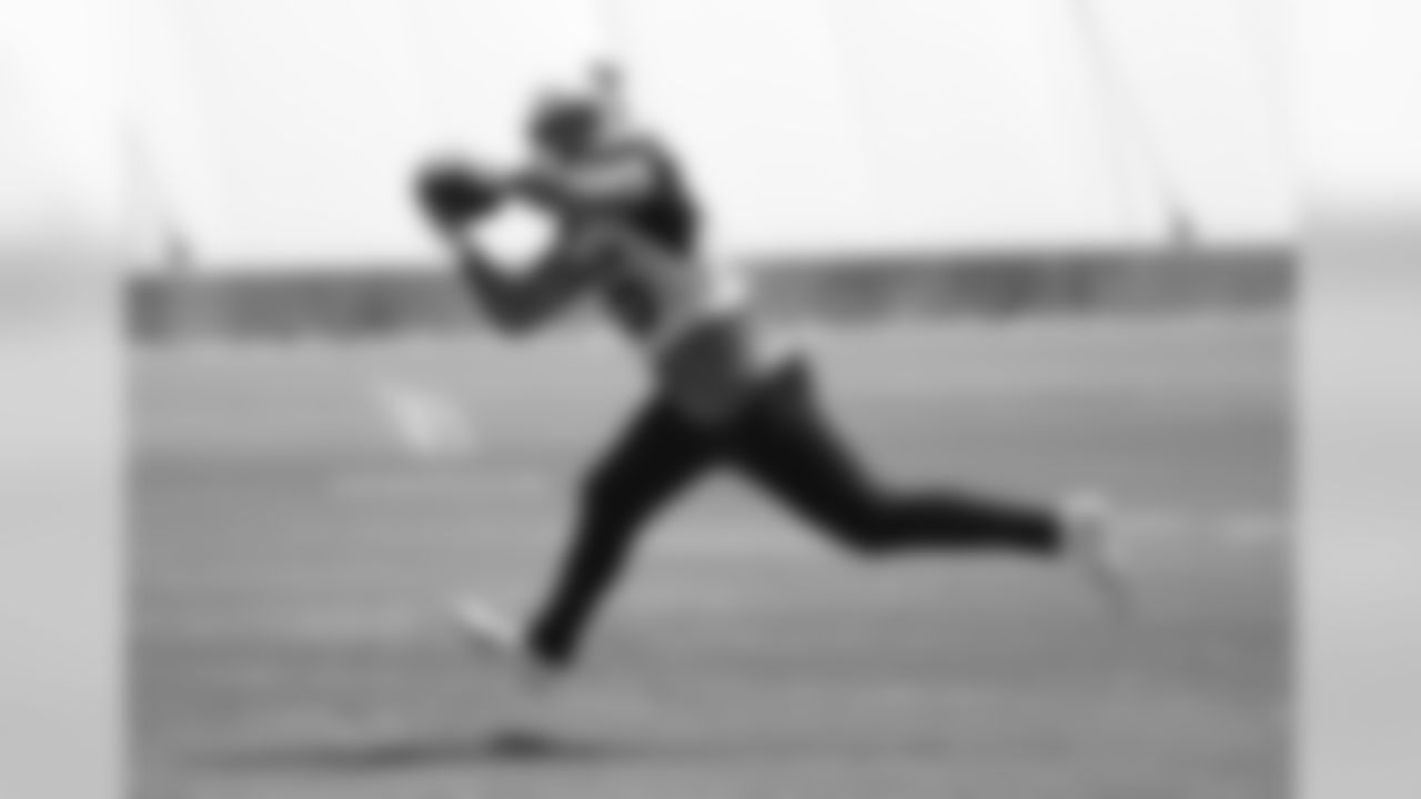 LB Scooby Wright