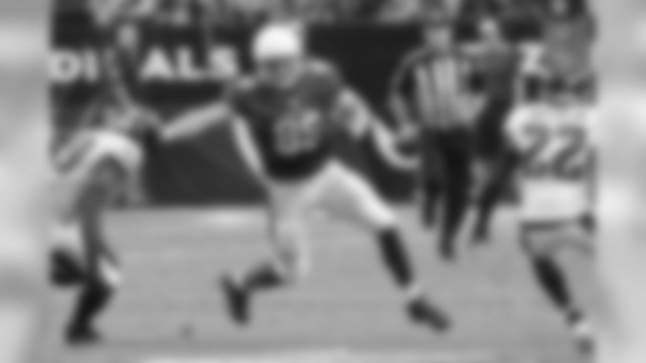 TE John Carlson