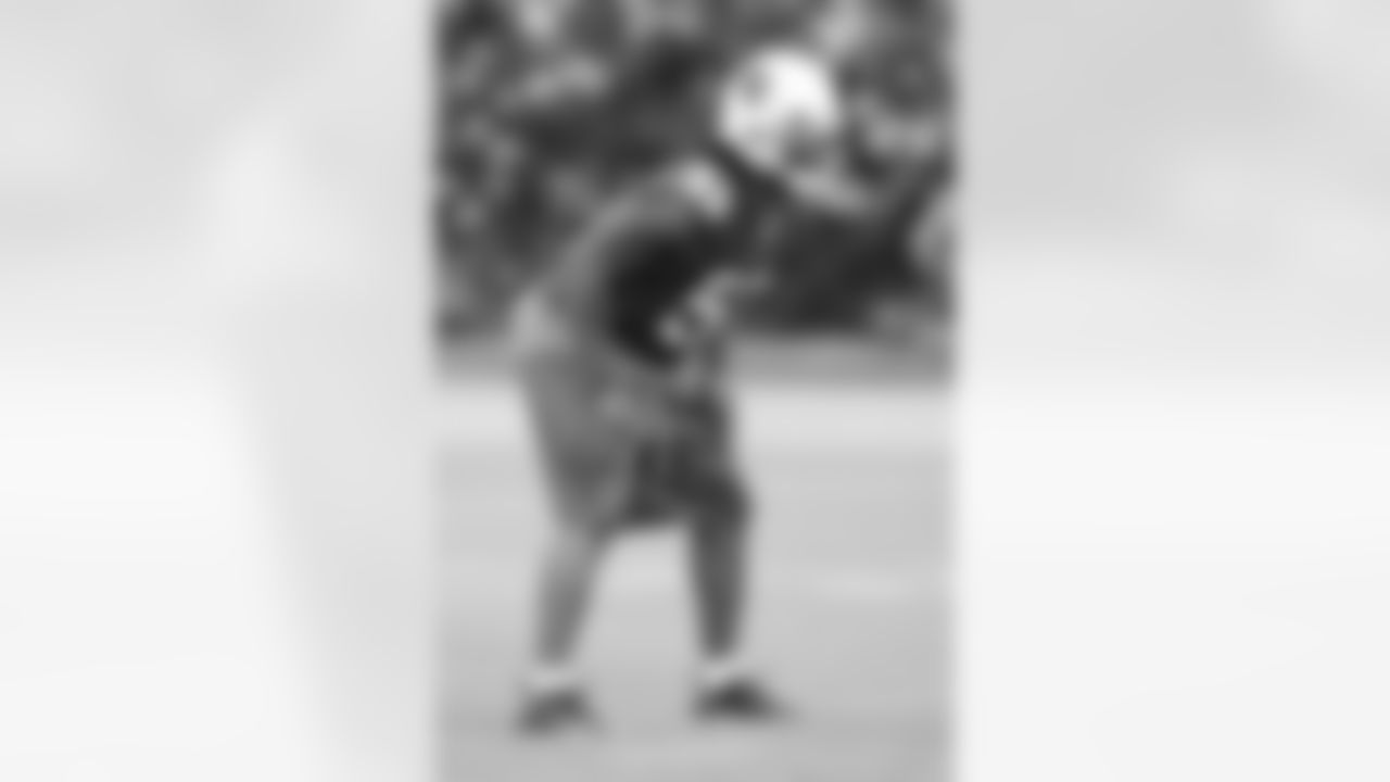 OLB Will Davis