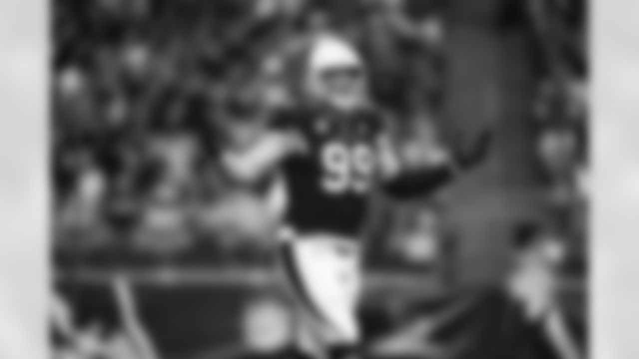 Arizona Cardinals defensive end J.J. Watt (99) during the 2022 regular season game between the Arizona Cardinals and the Los Angeles Rams on Sunday, Sept. 25, 2022 in Glendale, AZ.