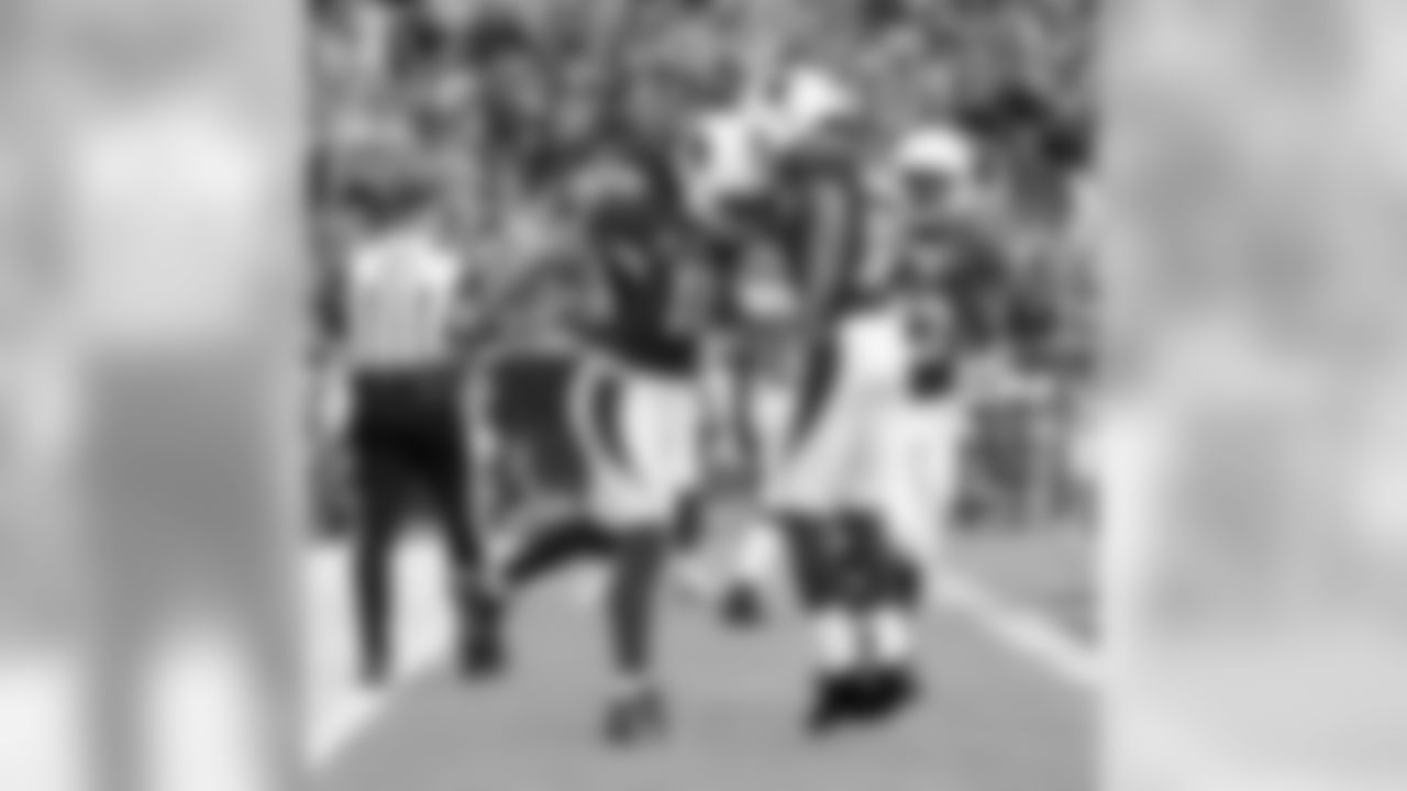 Larry Fitzgerald celebrates a touchdown during the win over the Falcons.