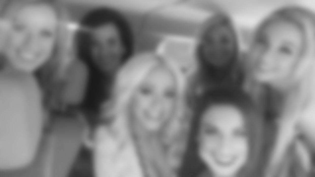 Alexandria (center) smiling for a pic with a few other Pro Bowl cheerleaders