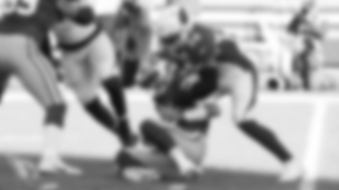 LB Jordan Hicks: 1.5 sacks