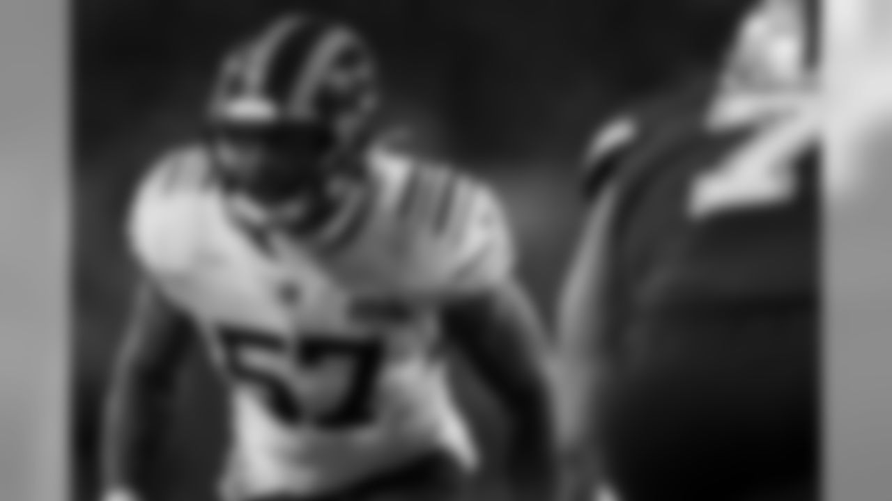 ILB Kevin Pierre-Louis
