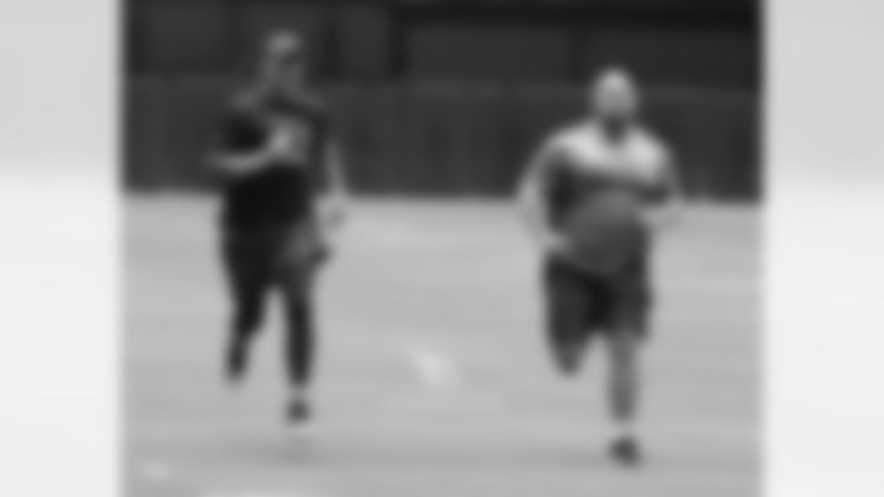 QB Carson Palmer and C A.Q. Shipley