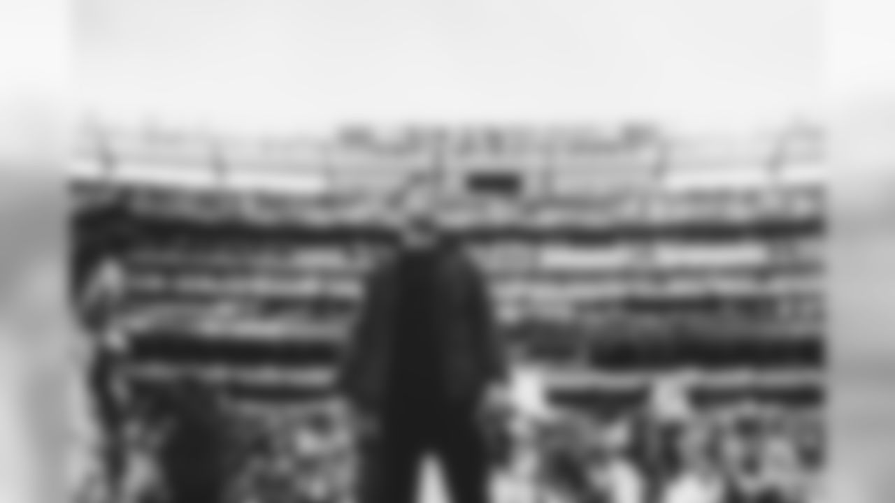 Coach Kliff Kingsbury before the Giants game