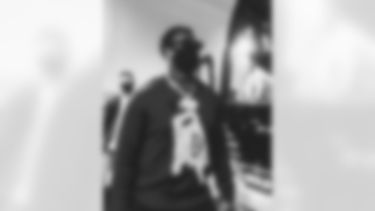 D.J. Humphries