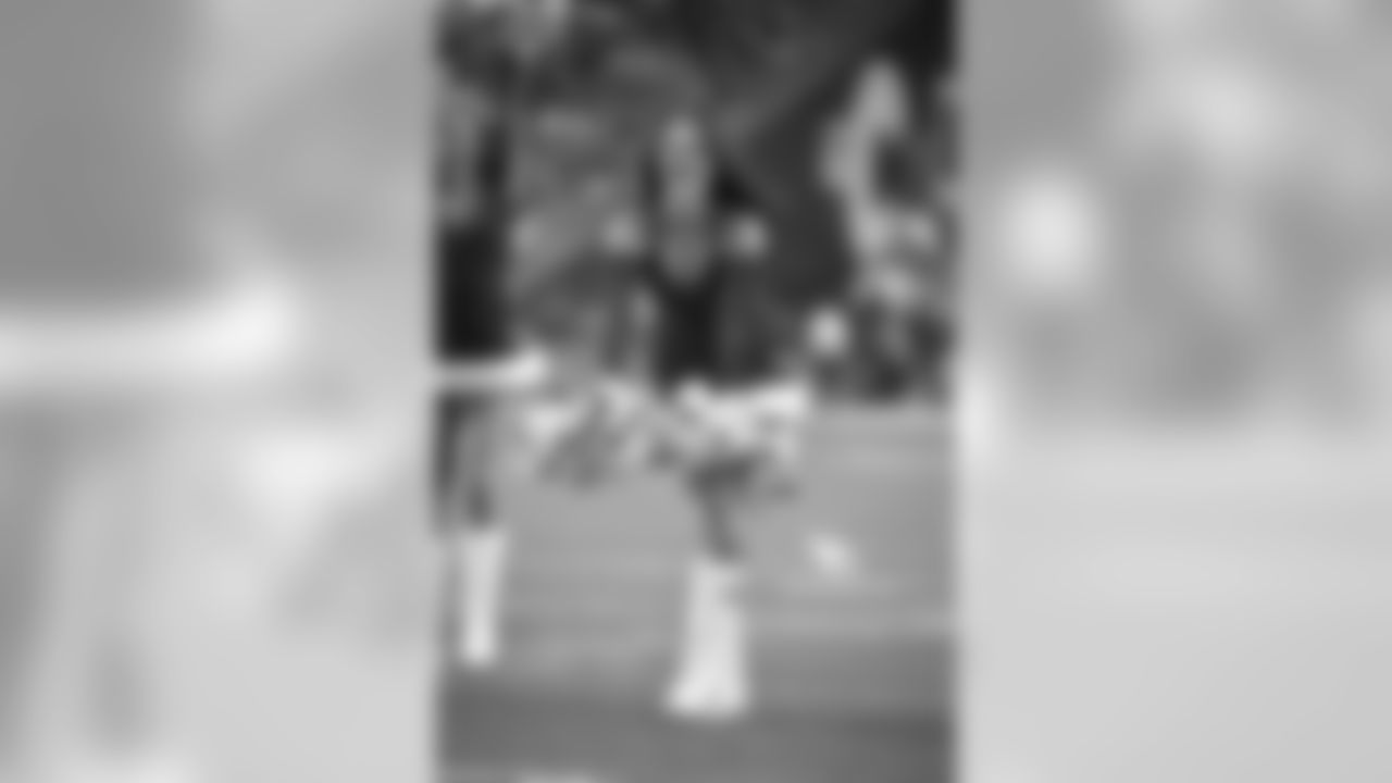 Images of Cardinals cheerleader Nikki during the 2018 season