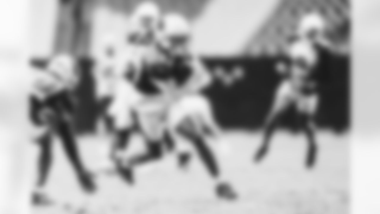 WR KeeSean Johnson