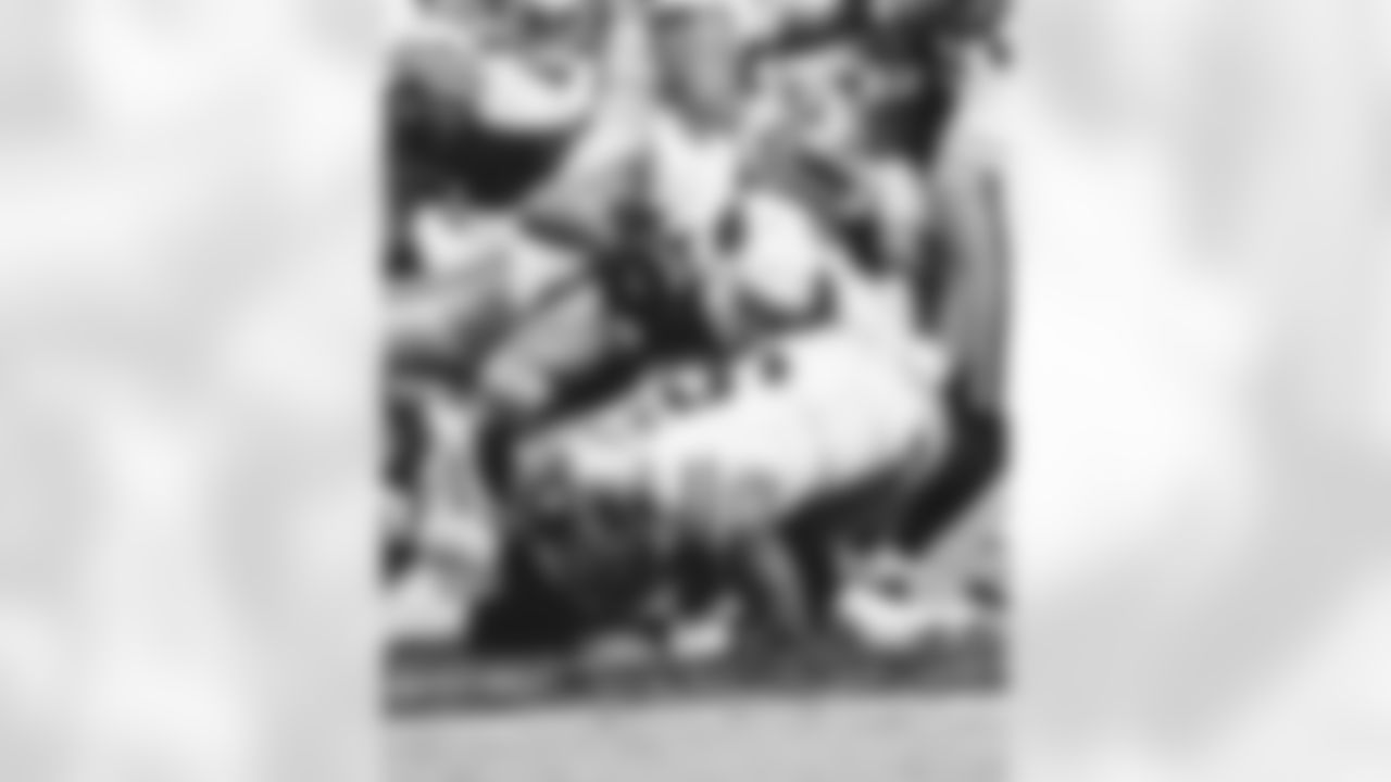 DE Zach Allen