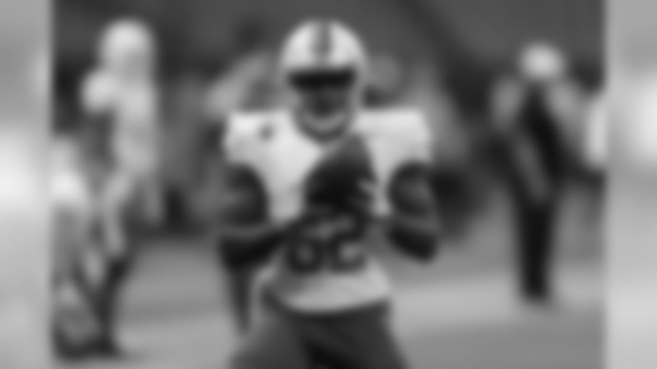 Virginia wide receiver Joe Reed