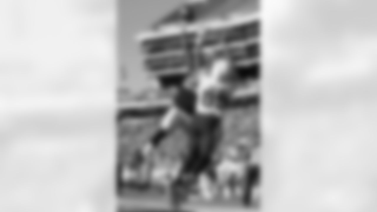 CB Tarell Brown