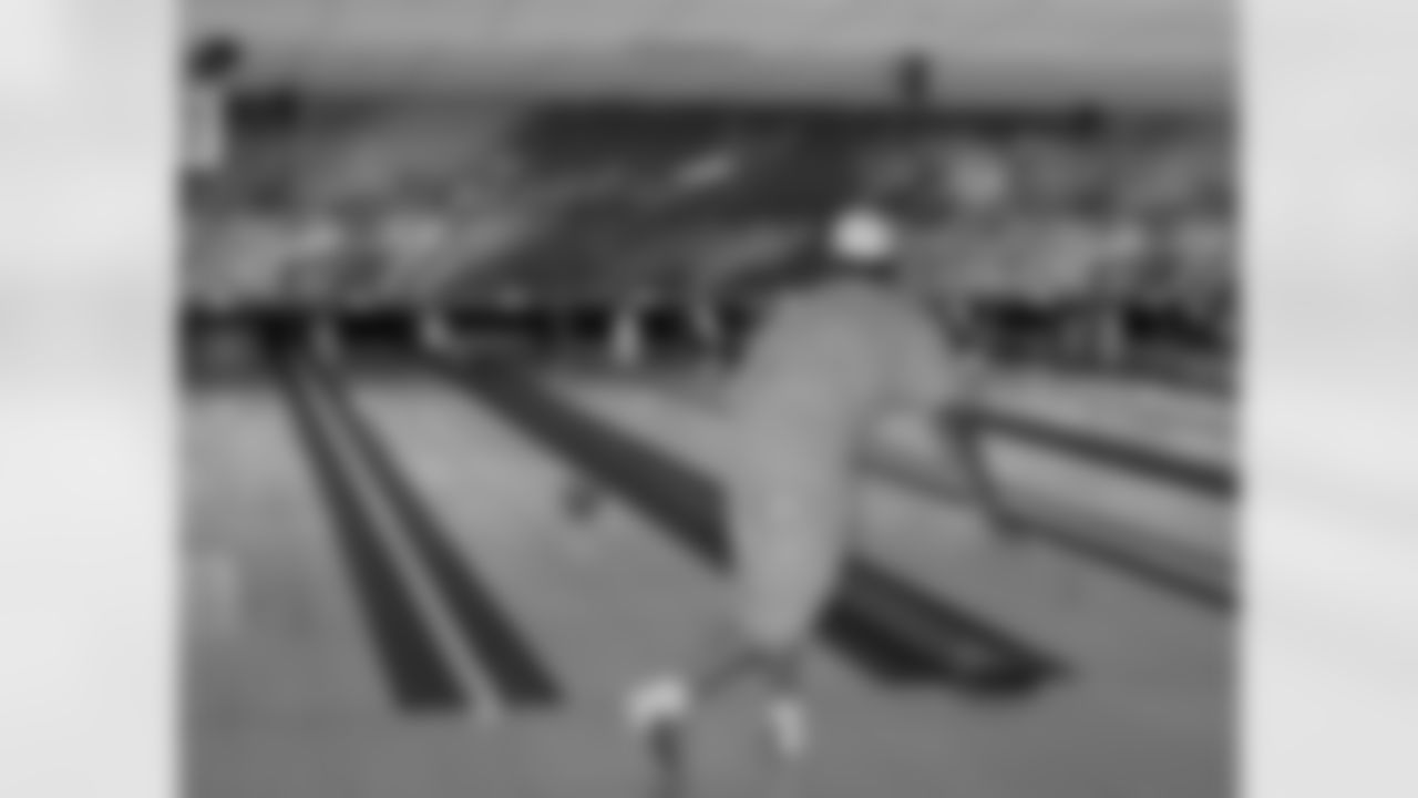 Bowling With The Cards